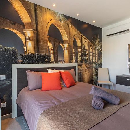 High-End Central Apt With Comfy Bed & Super Wifi By 360 Estates San Gwann Exterior photo