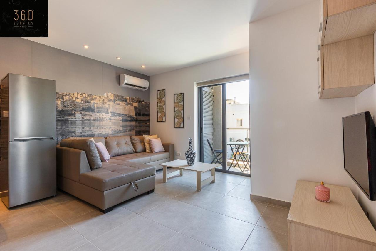 High-End Central Apt With Comfy Bed & Super Wifi By 360 Estates San Gwann Exterior photo